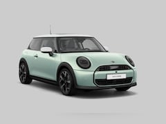 MINI 3-Deurs - 2.0 Cooper S Favoured M | Pakket M | Panoramadak | Comfort Access | Stoel & Stuurverwarmin