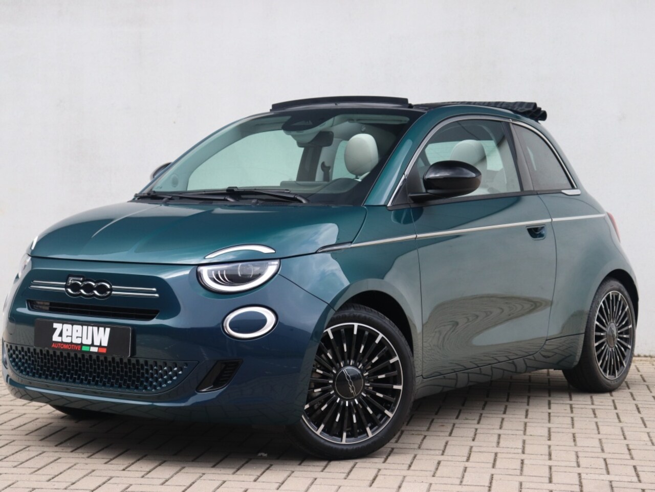 Fiat 500 C - 1.0 Hybrid La Prima | Boek nu uw Proefrit - AutoWereld.nl