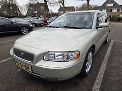 Volvo V70 - 2.4 Edition I LEUKE AUTO RIJDT EN SCHAKELT GOED