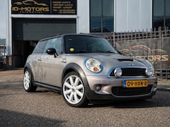 MINI Cooper S - 1.6 Chili Automaat PANO Luxe uitvoering
