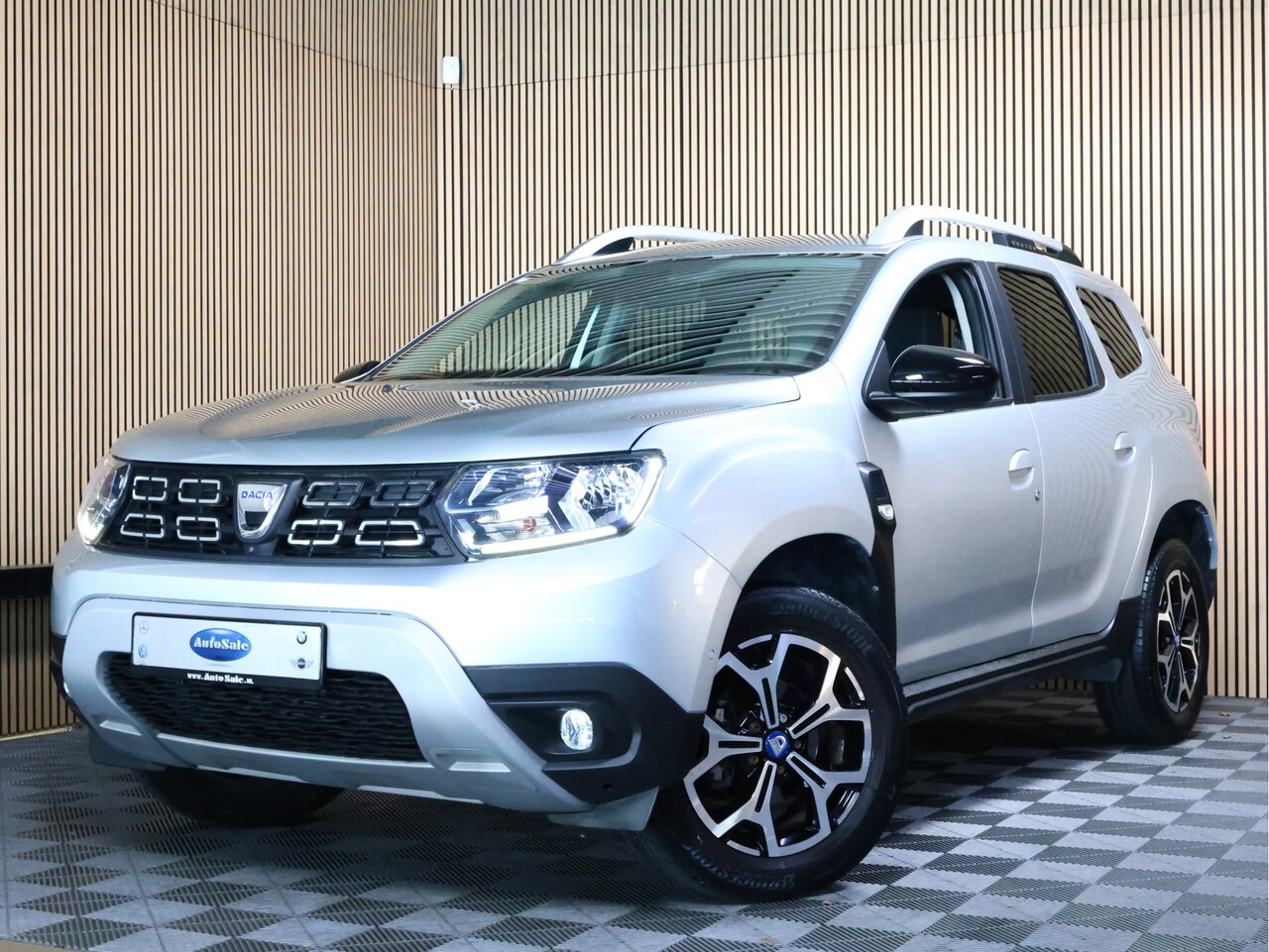 Dacia Duster - 1.3 TCe Prestige AVM 33000 KM !! NAVI CAMERA PDC CLIMA "21 - AutoWereld.nl