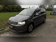 Volkswagen Touran - 1.2 TSI Highline BlueMotion