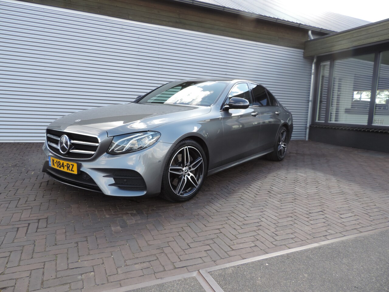 Mercedes-Benz E-klasse - 200 d Business Solution AMG Plus Upgrade Edition amg night pakket - AutoWereld.nl