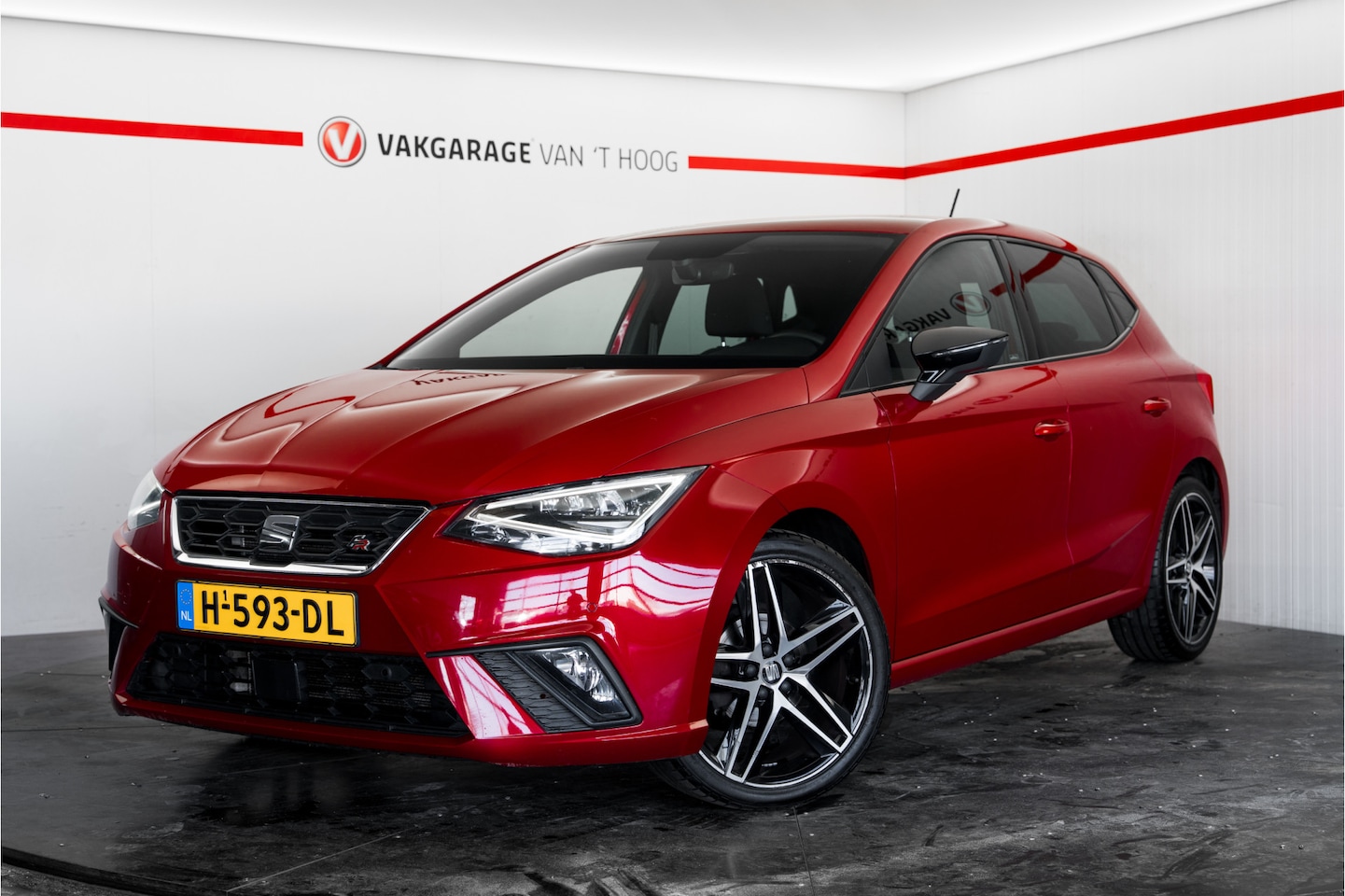 SEAT Ibiza - 1.0 TSI FR Business Intense 1.0 TSI FR Business Intense - AutoWereld.nl