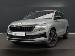 Skoda Karoq - 1.5 TSI 7-DSG 150pk Sportline | Navi by App | Keyless | 18" | Stuur & Stoelverwarming | Pa