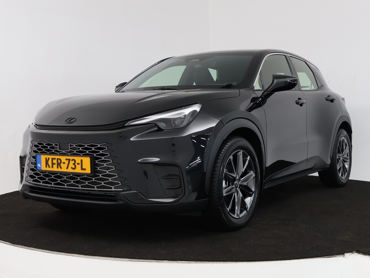 Lexus LBX - Elegant 2WD | Navigatie | - AutoWereld.nl