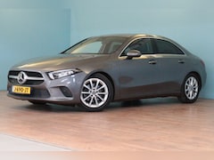 Mercedes-Benz A-klasse - 200 Premium Plus Automaat | NAVI | CLIMA | CAMERA + PDC | CRUISE | STOELVERW |
