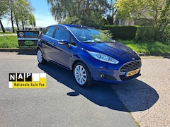 Ford Fiesta - 1.0 101 Pk Titanium 5 drs Airco/Cruise control/Navigatie enz. enz