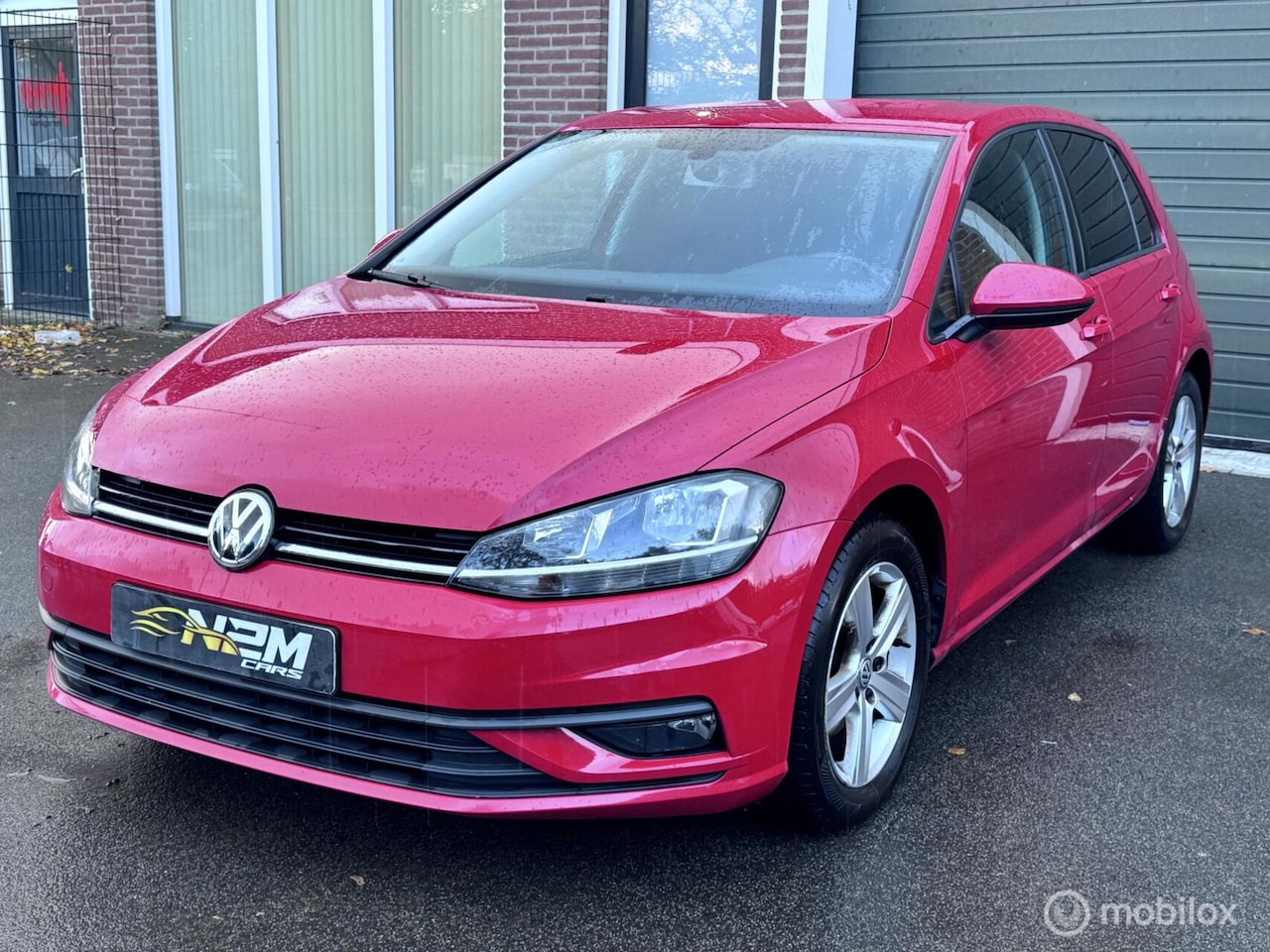 Volkswagen Golf - 1.0 TSI Trendline 1.0 TSI Trendline - AutoWereld.nl
