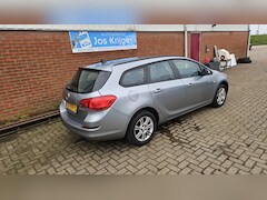 Opel Astra Sports Tourer - 1.4 Edition