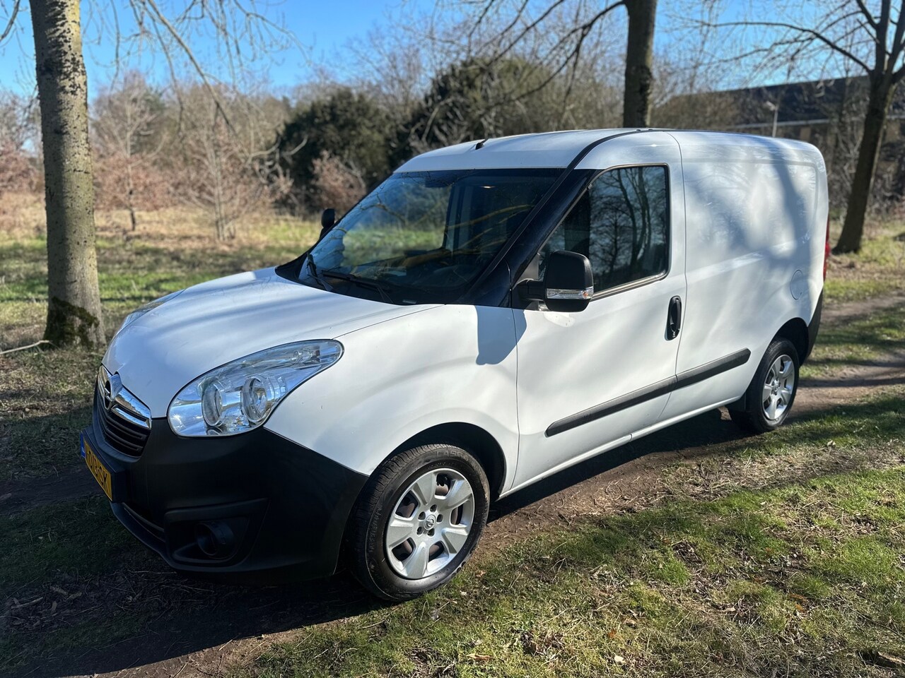 Opel Combo - 1.3 CDTi L1H1 Edition apk t/m 28-09-2026 - AutoWereld.nl