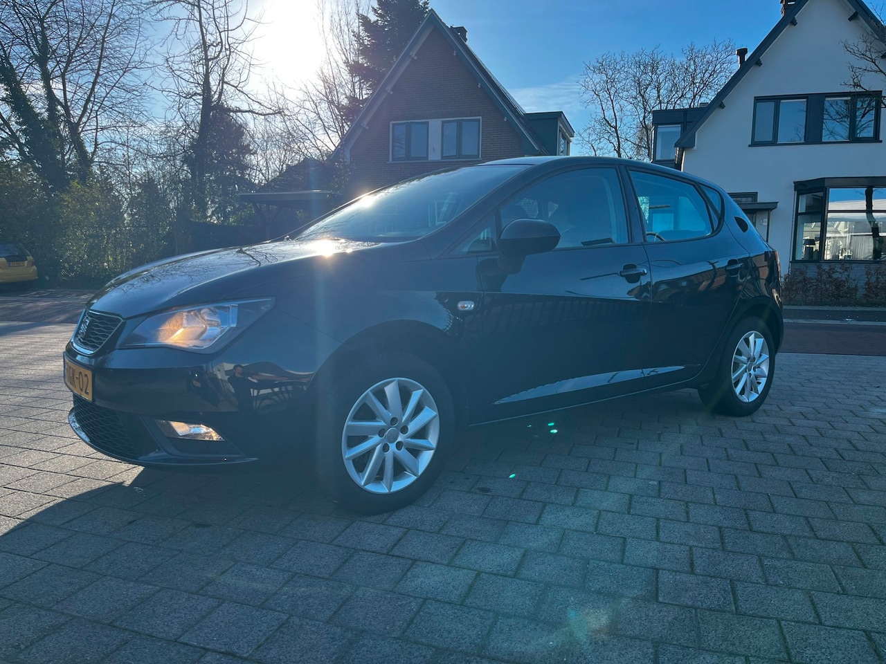 SEAT Ibiza - 1.2 TSI Chill Out plus Ecc Trekh Isofix NW APK LM - AutoWereld.nl