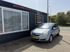 Opel Corsa - 1.2-16V Essentia