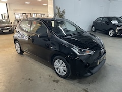 Toyota Aygo - 1.0 VVT-i x-fun