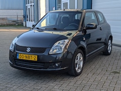 Suzuki Swift - 1.5 GLS Trekhaak Keyless Entry