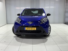 Toyota Aygo X - 1.0 VVT-i MT Play Camera , Apple carplay/anroid auto , Adaptieve cruise control , BTW auto