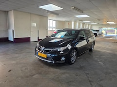 Toyota Auris Touring Sports - 1.8 Hybrid Lease