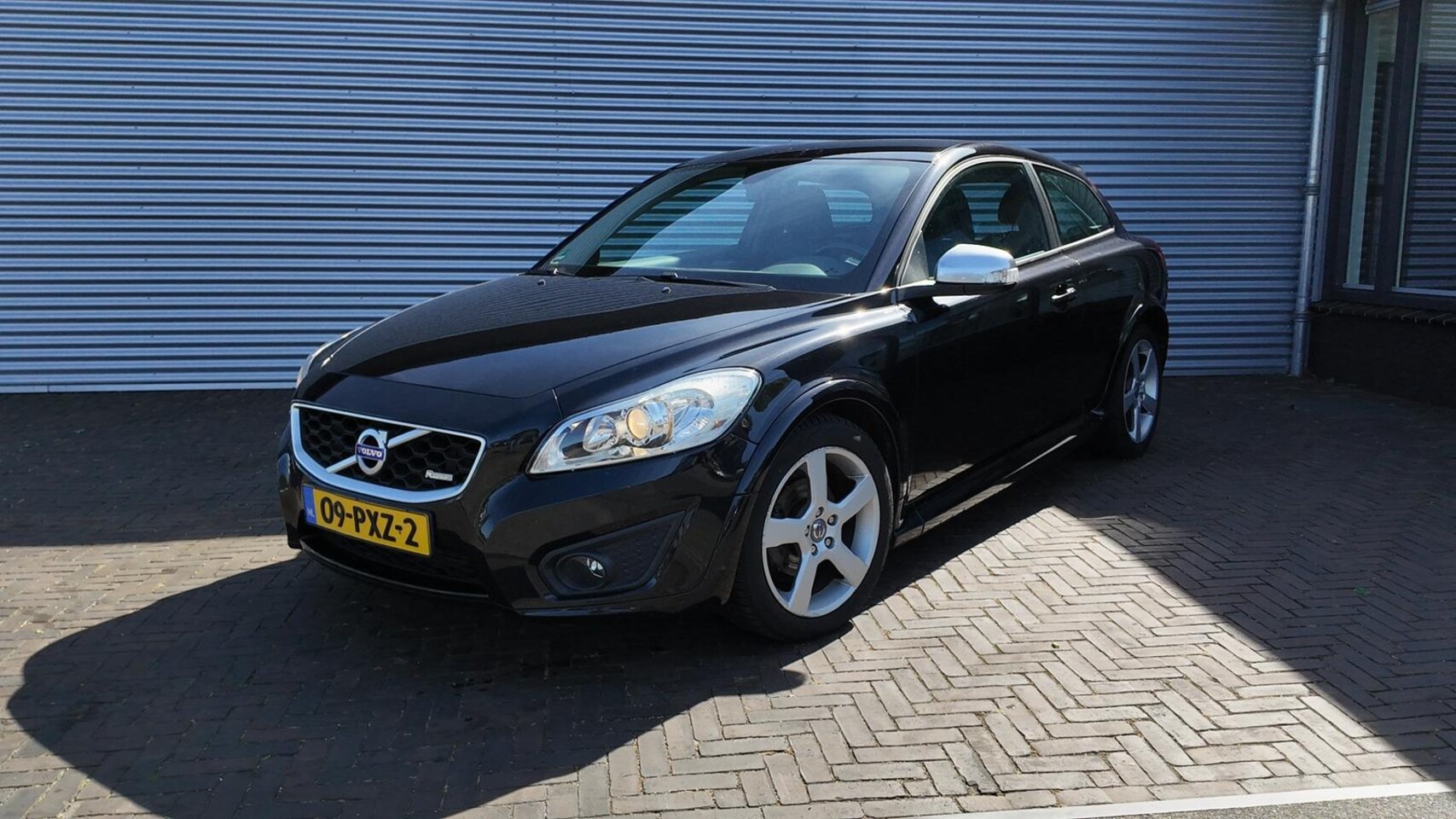 Volvo C30 - 1.6 D2 R-Edition 1.6 D2 R-Edition - AutoWereld.nl