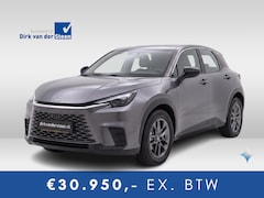 Lexus LBX - 2WD | Achteruitrijcamera | Apple Carplay/Android Auto | Cruise control adaptief | Voorstoe