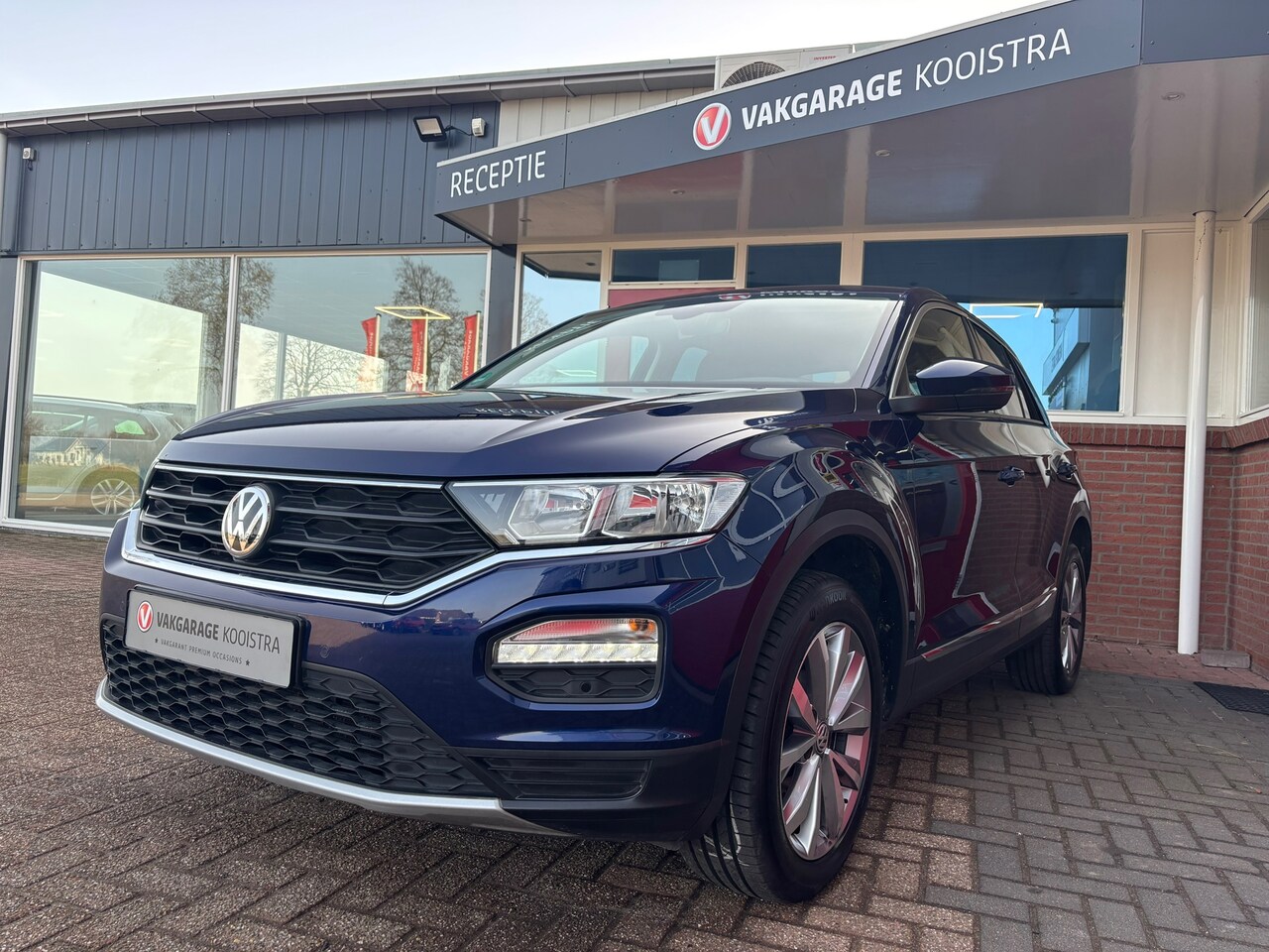 Volkswagen T-Roc - Volkswagen T-Roc ACT 150PK|ACC|Navi| - AutoWereld.nl