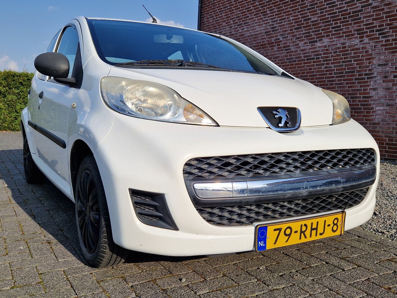 Peugeot 107 - 1.0-12V XR 1.0-12V XR - AutoWereld.nl