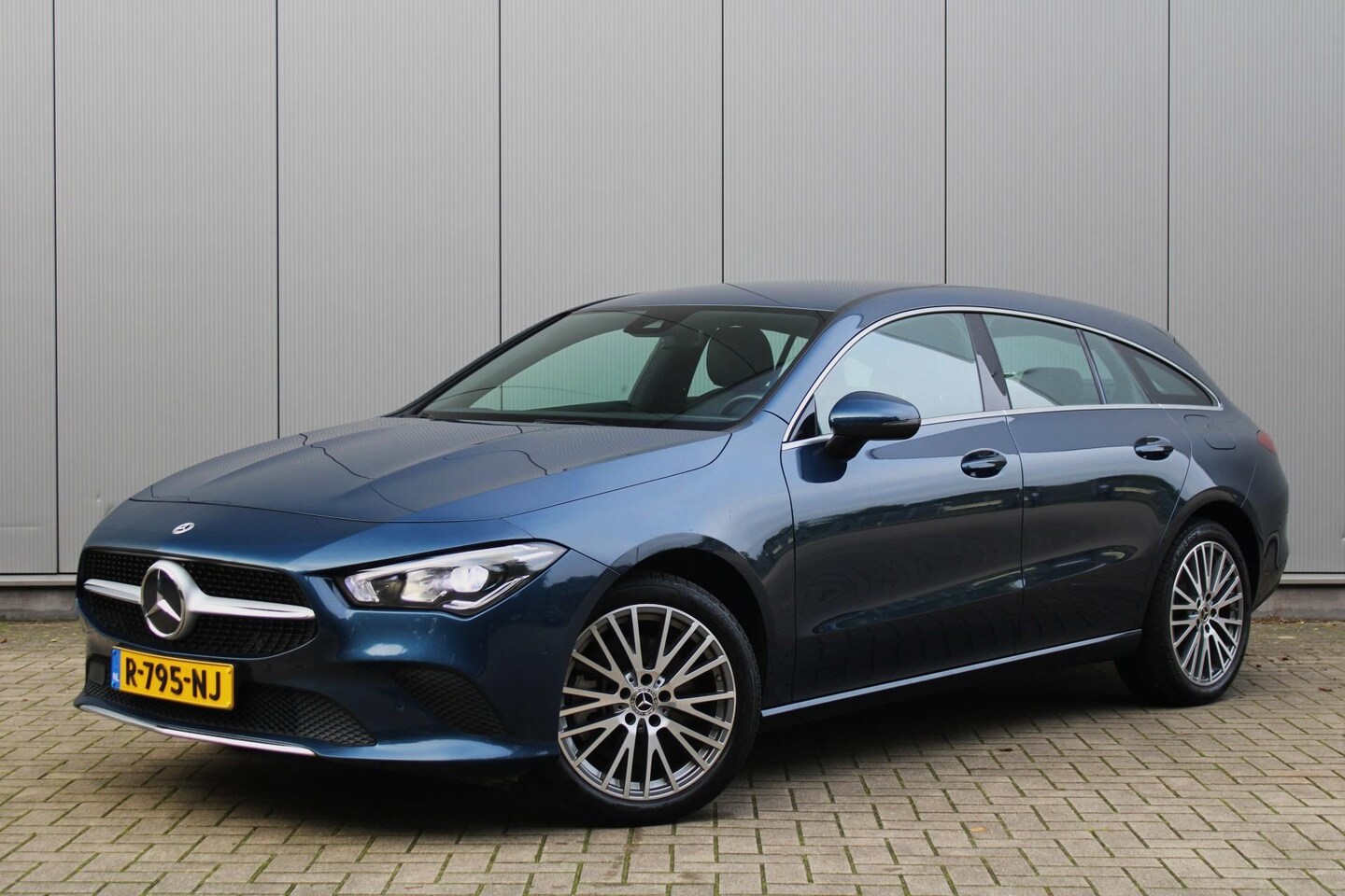 Mercedes-Benz CLA-klasse Shooting Brake - 250 e 218pk Luxury Line | Widescreen | Camera | Navigatie | Stoel & stuurverwarming | Elek - AutoWereld.nl