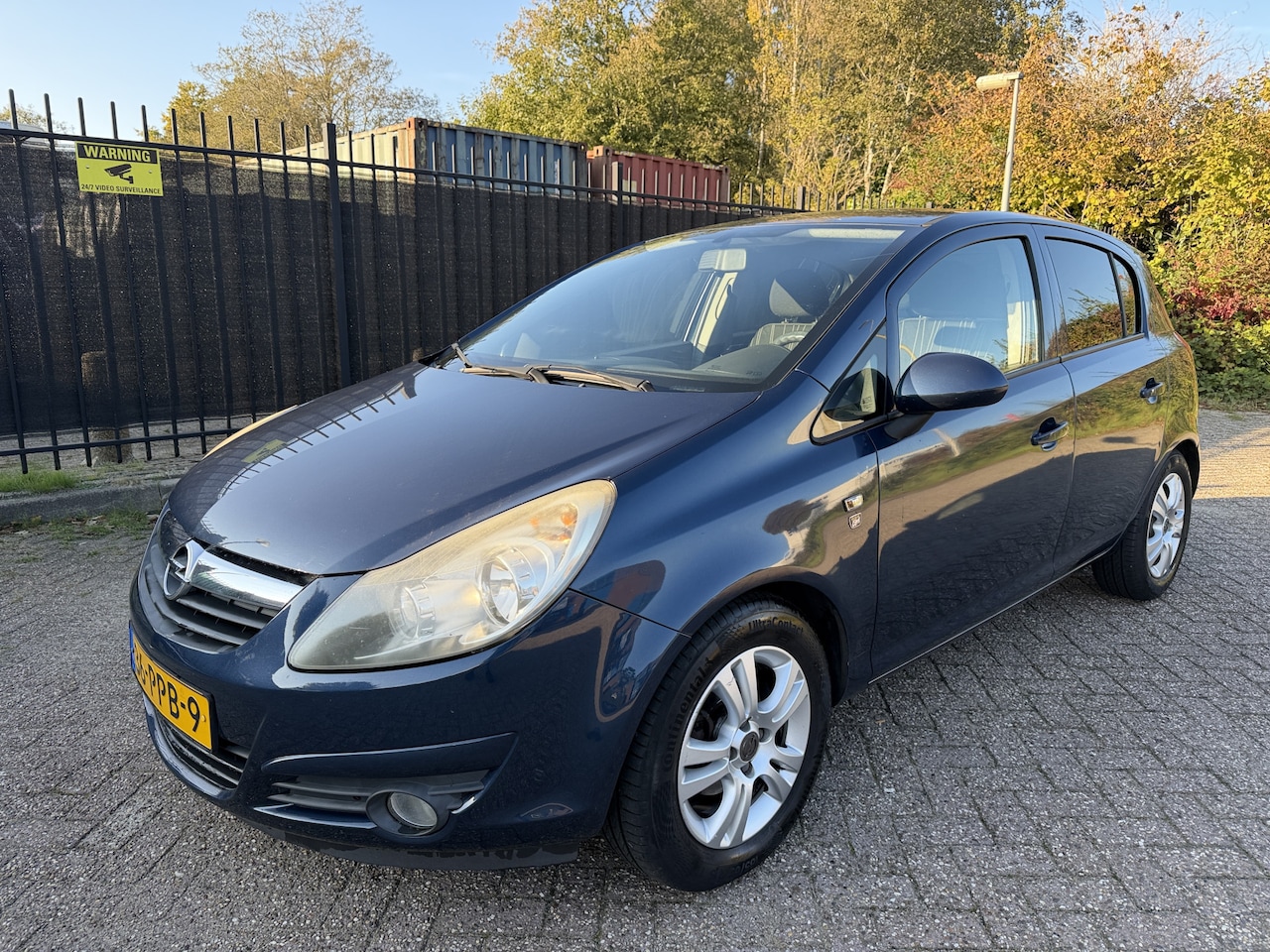Opel Corsa - 1.2-16V '111' Edition 5 Drs Airco/LMV - AutoWereld.nl