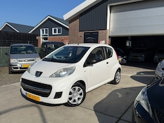 Peugeot 107 - 1.0-12V XR |NEW KOPPELING|NAP KM|NEW APK|LAGE KM|4 NEW BANDEN|2 SLEUTELS|NETTE AUTO|ZUINIG