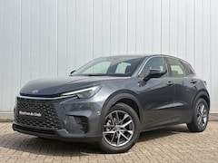 Lexus LBX - Business Line 2WD Parkeer en Dodehoek Sensoren Stoel Stuur Verwarming
