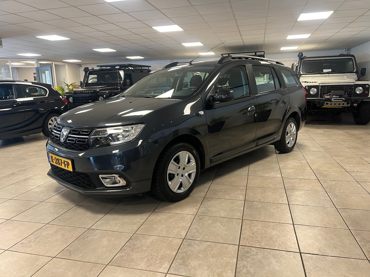 Dacia Logan MCV - 1.0 SCe Airco - AutoWereld.nl