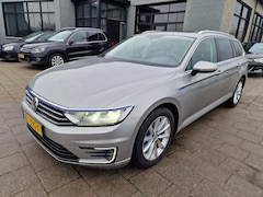 Volkswagen Passat Variant - 1.4 TSI GTE Connected Series Plus/Automaat/hybrid/Apk 11-07-2027