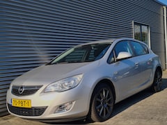 Opel Astra - 1.7 CDTi Edition 01-2011 Reflexzilver Metallic 151dkm NAP