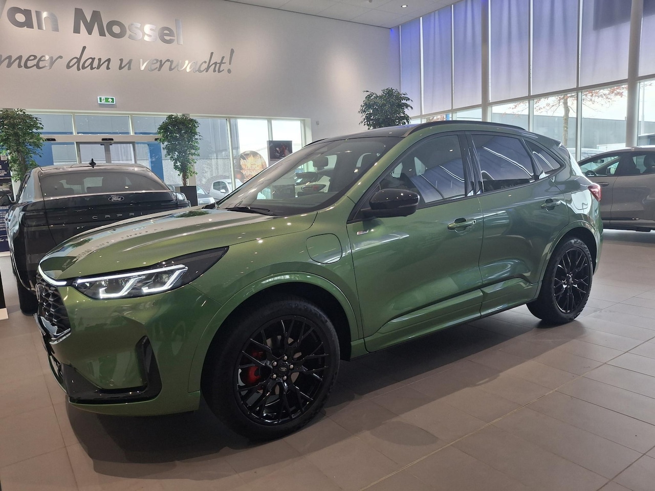 Ford Kuga - 2.5 PHEV ST-Line X TE BESTELLEN | ELEKTRISCH WEGKLAPBARE TREKHAAK | PANORAMADAK | HEAD-UP - AutoWereld.nl