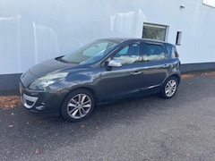 Renault Scénic - 1.6 dCi Parisiènne, '12, navi, pano, trekhaak, pdc