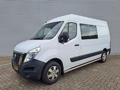 Nissan Interstar - 2.3 dCi L2H2 N-Connecta | Dubbele Cabine | Camera | Airco | Trekhaak | Navigatie | Apple C