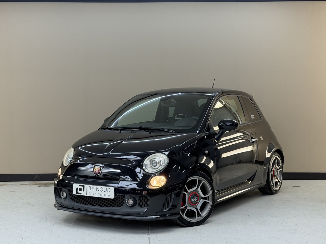 Fiat 500 Abarth - 1.4-16V 135Pk, 2009, Origineel Nederlands, Volledige historie, leder interieur, Airco, Lic - AutoWereld.nl