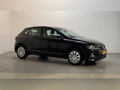 Volkswagen Polo - 1.0 TSI Comfortline Parkeersensoren Navigatie DAB+ App-Connect