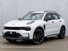 Lynk & Co 01 - 276PK Core | 20 Inch Black Edition wielen | All-season banden Michelin | Achteruitrijcamer