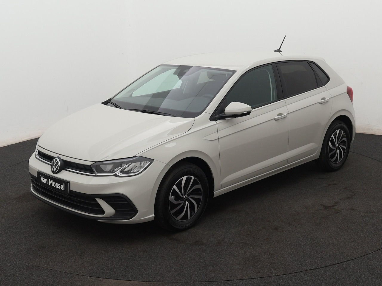 Volkswagen Polo - 1.0 TSI Life Edition 95 PK | Keyless access | Apple Carplay draadloos | Camera | Navigatie - AutoWereld.nl