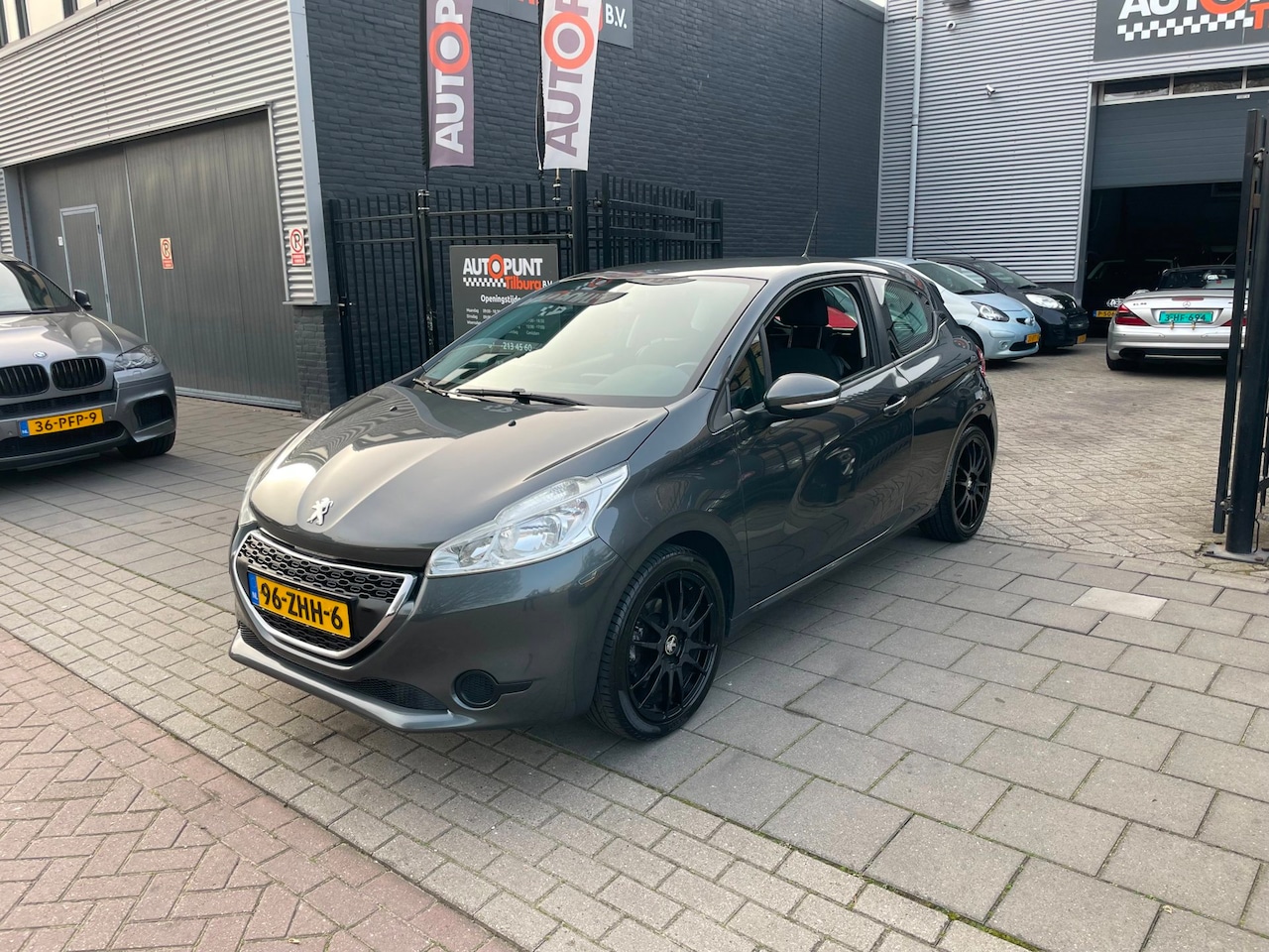 Peugeot 208 - 1.2 VTi Active Airco NAP APK 1 Jaar - AutoWereld.nl