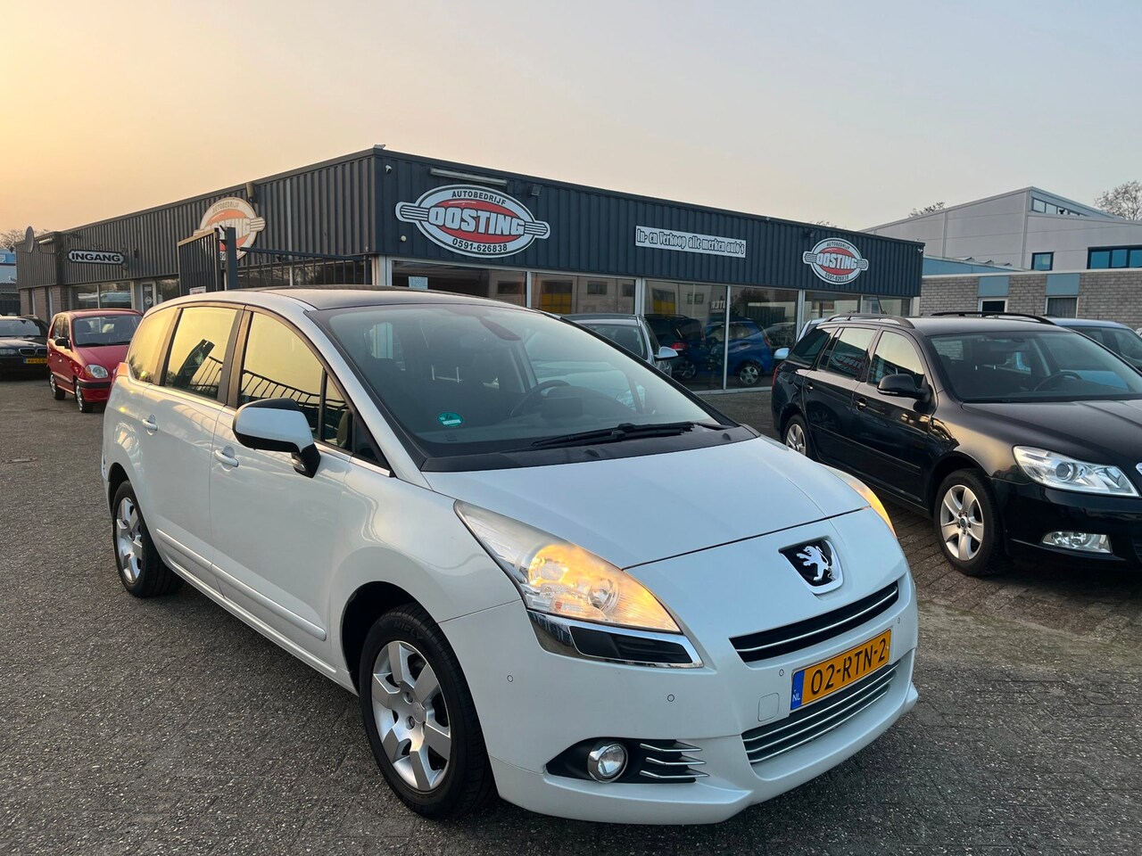 Peugeot 5008 - 1.6 THP ST 5p.(st-bekr,navi,cruise,panodak,bj11,2999,-) - AutoWereld.nl