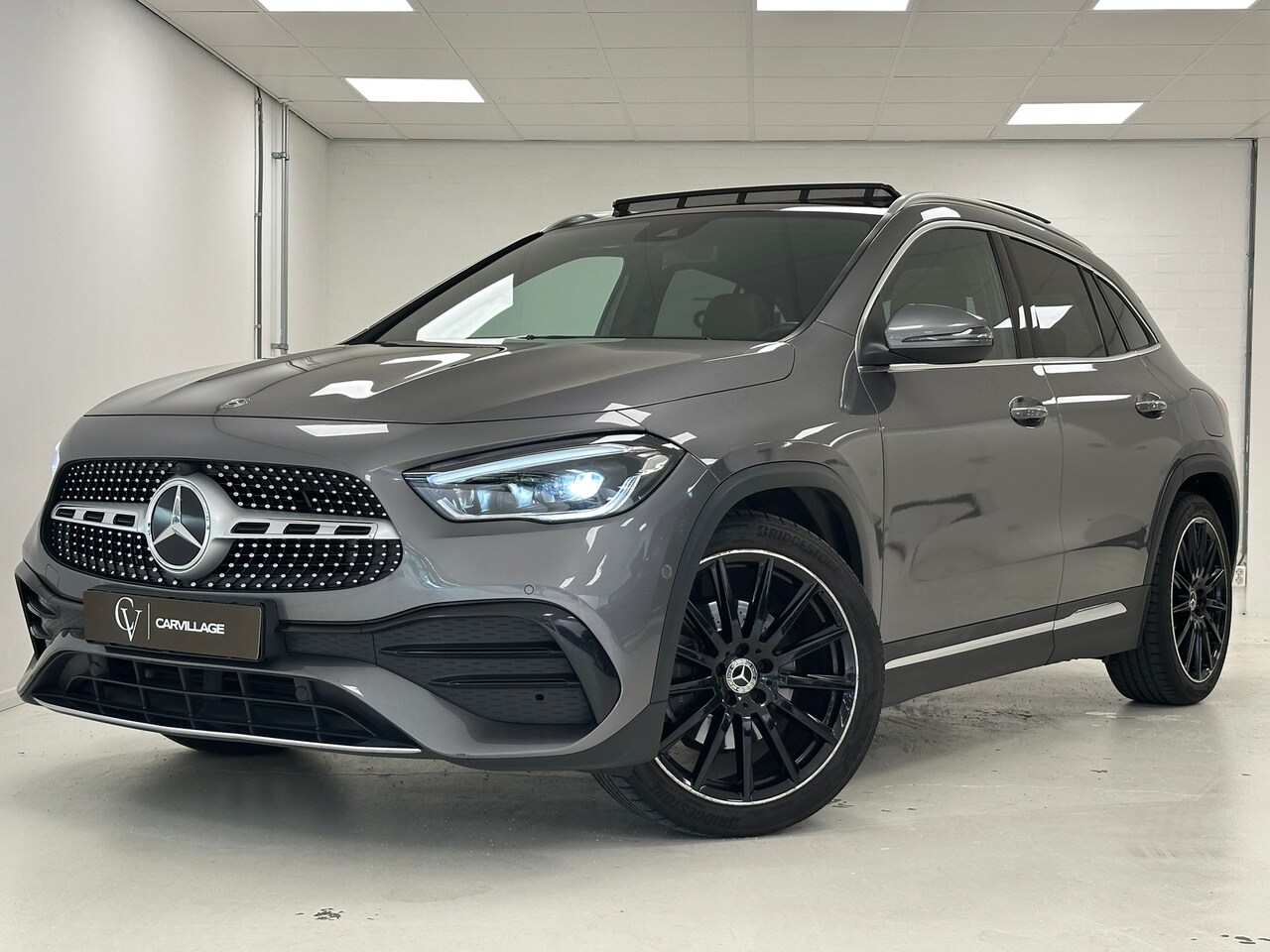 Mercedes-Benz GLA-Klasse - 200 AMG Premium Plus | 20'' Multispaak | Panoramadak | Multibeam | - AutoWereld.nl