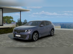 BMW iX3 - 40 eDrive M Sport / Panoramadak / Trekhaak / Driving Assistant Plus / Stoelverwarming