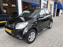 Daihatsu Terios - 1.5-16v Explore 2WD .NL AUTO. AIRCO/NW APK/TOPSTAAT