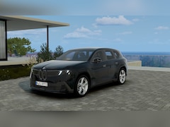 BMW iX3 - 40 eDrive / Stoelverwarming / Driving Assistant Plus