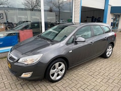 Opel Astra Sports Tourer - 1.4 Turbo Edition