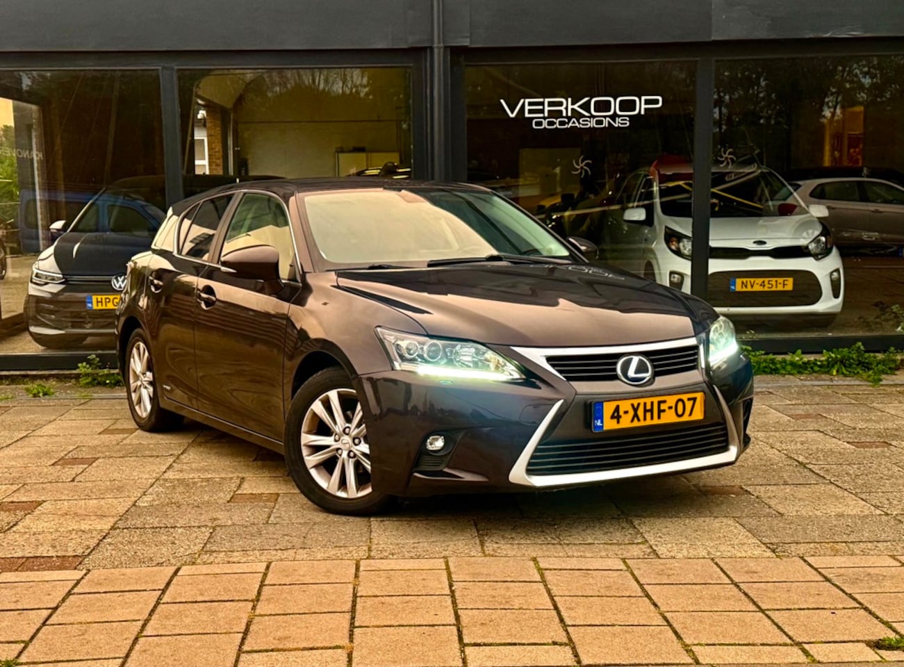 Lexus CT 200h - Luxury Line Achteruit Camera - AutoWereld.nl