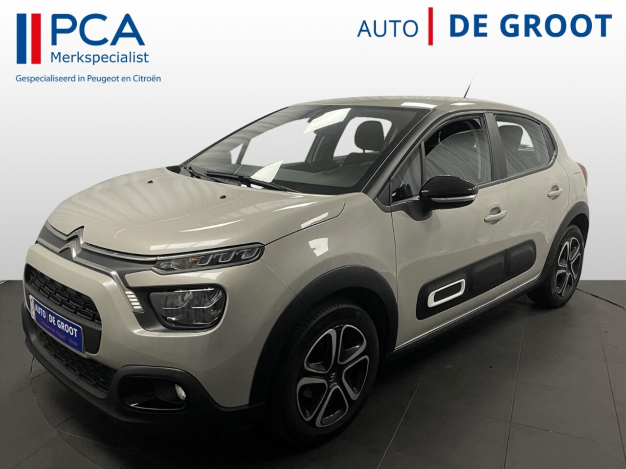 Citroën C3 - PLUS 82pk Airco | Cruise | Carplay Navi | Auto.verlichting - AutoWereld.nl