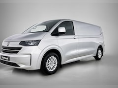 Volkswagen Transporter - 2.5 eHybrid L2H1 Style 233 PK | Automaat | Airco | Navigatie | Camera | Parkeerhulp voor +