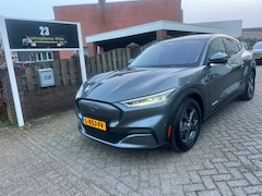 Ford Mustang Mach-E - Extended RWD 98 kWh STUURVERWARMING STOELVERWARMING GROOT SCHERM